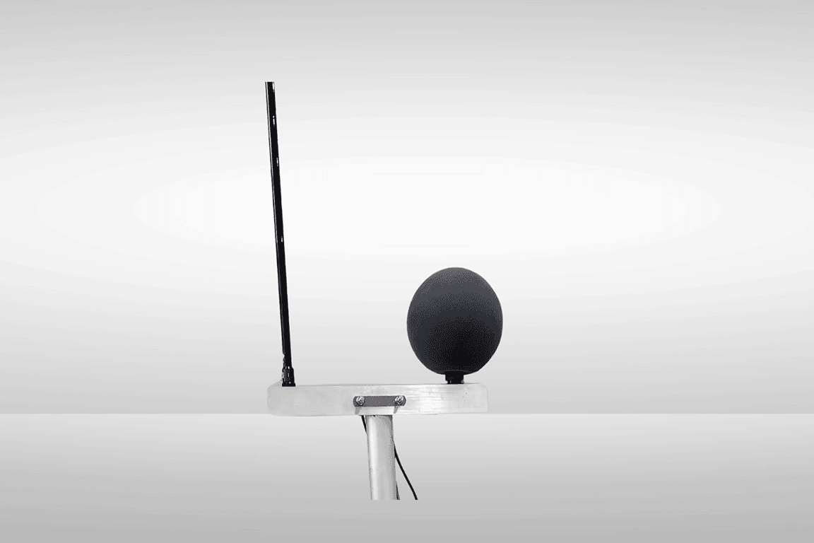 Omni-directional microphone (air pressure)
