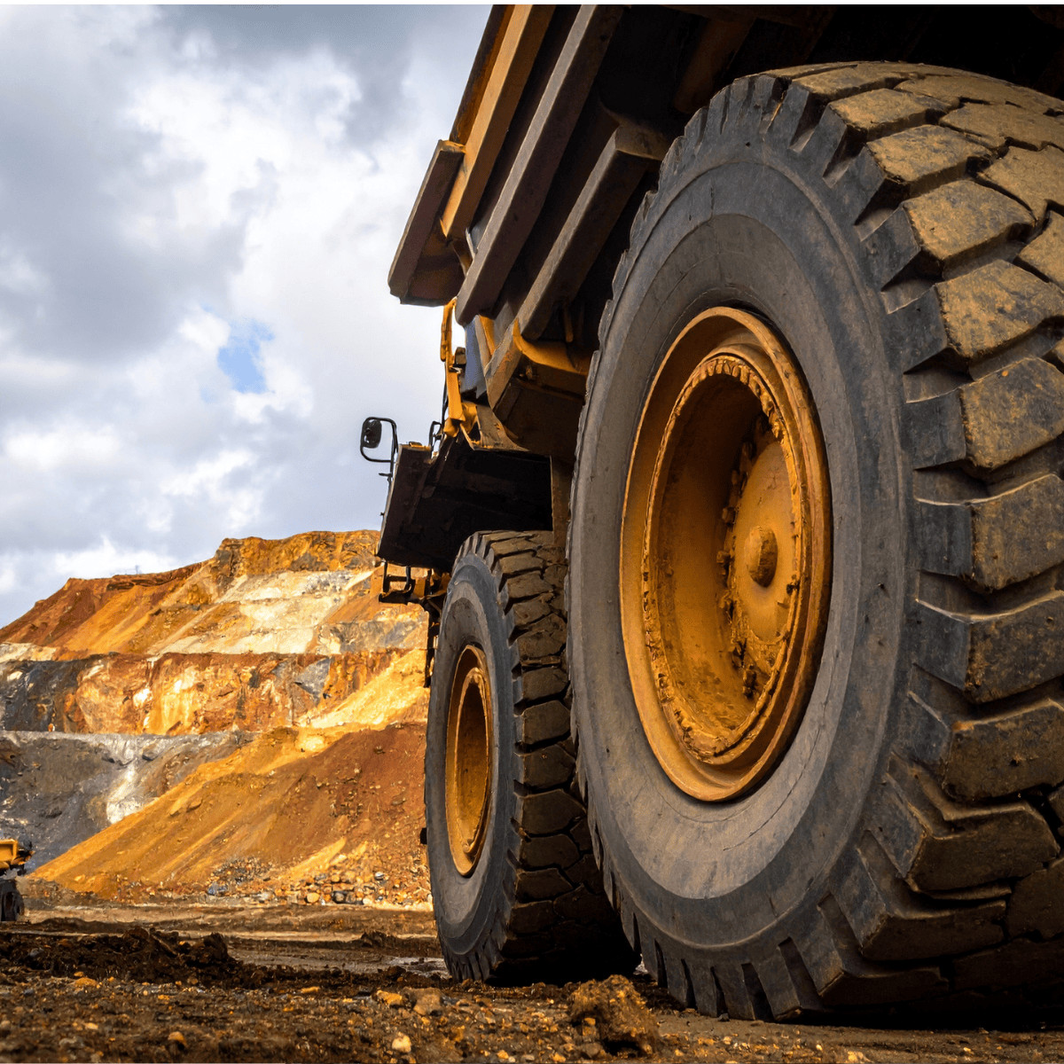 mine truck tyre